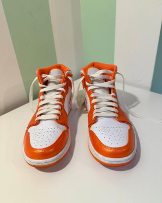 Nike air Jordan arancione metallizzato taglia 40