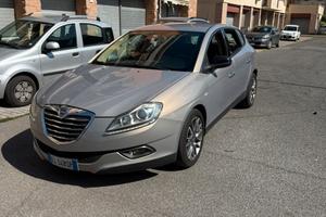 Lancia delta 2.0 121kw