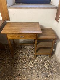 Mini scrivania in legno