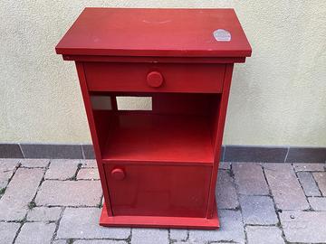 Mobiletto in legno