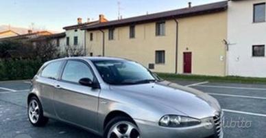 Alfa Romeo 147 1.6 16V TS 3 porte Distinctive