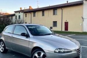 Alfa Romeo 147 1.6 16V TS 3 porte Distinctive