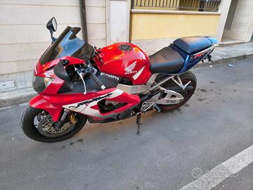 Honda CBR 900