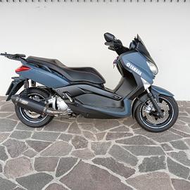 Yamaha xmax 250