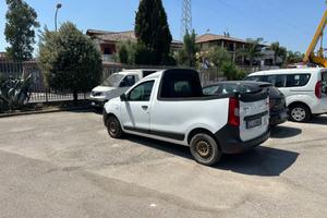 DACIA DOKKER PIK UP
