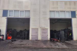 Immobile di 375 m² a Leinì