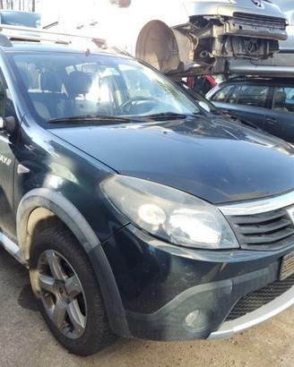 Ricambi DACIA SANDERO STEPWAY 1598cc benzina del 2