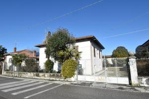 CASA INDIPENDENTE A SAGRADO