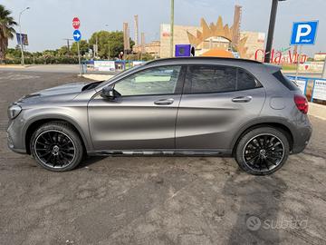 Mercedes-benz GLA 200 d Automatic Premium pacchett