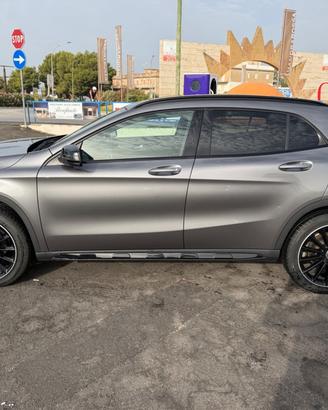 Mercedes-benz GLA 200 d Automatic Premium pacchett