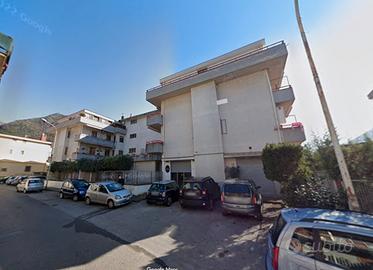 GARAGE DI 26 mq circa in VIA CROCE MALLONI