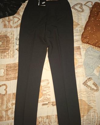 pantaloni 
