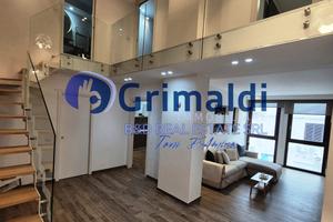 Esclusivo duplex Via Maqueda ampio 3 vani [AM/57]