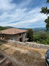 Villa a Montaquila (Isernia)