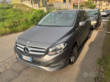 Mercedes-Benz Classe B B 180 d Automatic Business