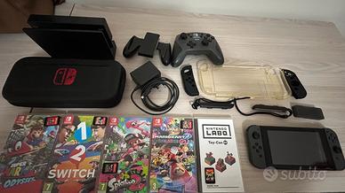 Nintendo Switch Nera LCD 25gb + micro ssd 60gb