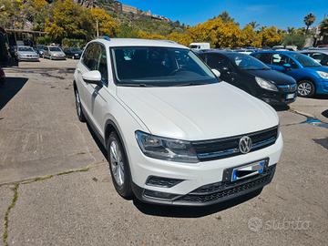 Volkswagen Tiguan 1.6 TDI SCR Business BlueMotion 
