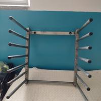 Rastrelliera a muro per n. 7 teglie pizza