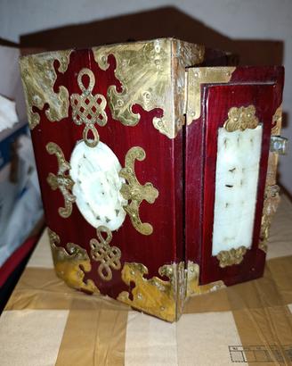 Mobiletto porta gioie Cinese 