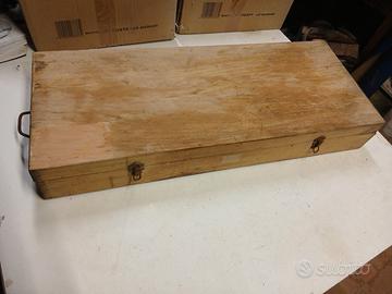 Vecchia Cassetta, porta attrezzi in legno Cm 32 X 