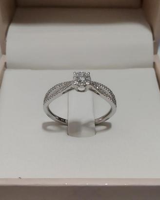 Anello solitario Stroili ORO/Diamanti 0,17  NUOVO