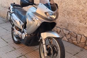 Honda Transalp XLV 650