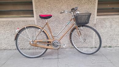 2 bici donna 26 con cestino pronte all'uso 