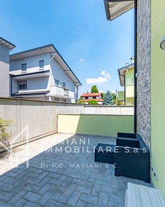 Appartamento di 90 m² con 2 locali e box auto dopp