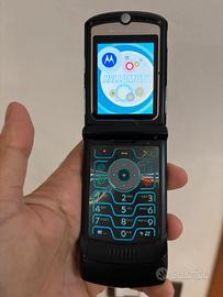 Motorola v3 vintage