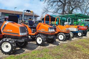 Trattorino agricolo 4x4 da 20 a 30 CV