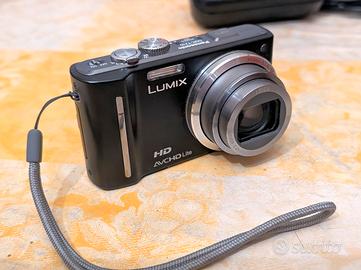 Panasonic Lumix DMC-TZ10 zoom 12x Ottica Leica
