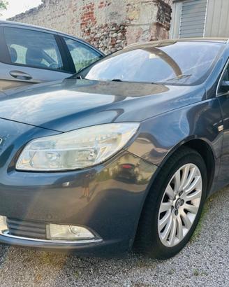 Opel Insignia 1.6 Turbo 180CV Sports Tourer Cosmo