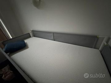 Letto ponte e scrivania