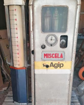 pompa benzina epoca e colonnina aria