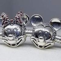 Pandora Coppia 2 Clip Disney MINNIE E MICKEY