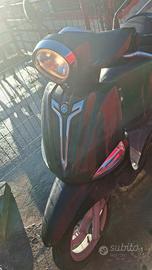 scooter Yamaha 115