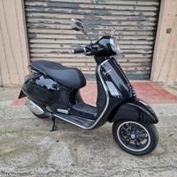 Piaggio Vespa 300 GTS - 06/2024 - Motor's Passion