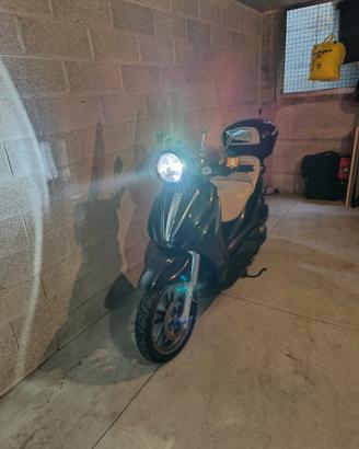 piaggio Beverly 250 tourer