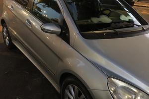 Mercedes B 200 Sport