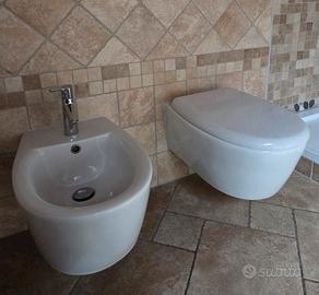 Coppia sanitari sospesi Hidra Loft