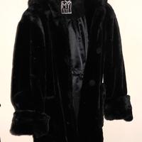 Pellicciotto nero Ecologico Tg. M, NUOVO!