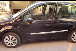 Renault modus diesel adatta neopatentati 