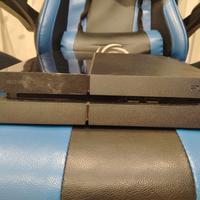 ps4. Due controller+4 giochi+cavi. 