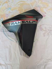 Carena Destra Honda Transalp 750 2023/24 Or