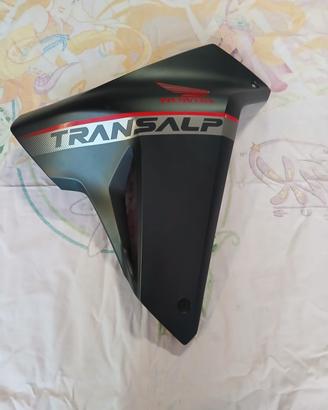 Carena Destra Honda Transalp 750 2023/24 Or