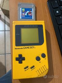NINTENDO Gameboy Classic Giallo + Gioco COOL SPOT