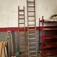 Due scale d'appoggio