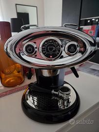 Macchina caffè Illy