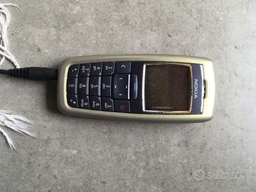 Nokia 2600 funzionante con caricabatterie