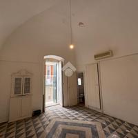 CASA INDIPENDENTE A POLIGNANO A MARE